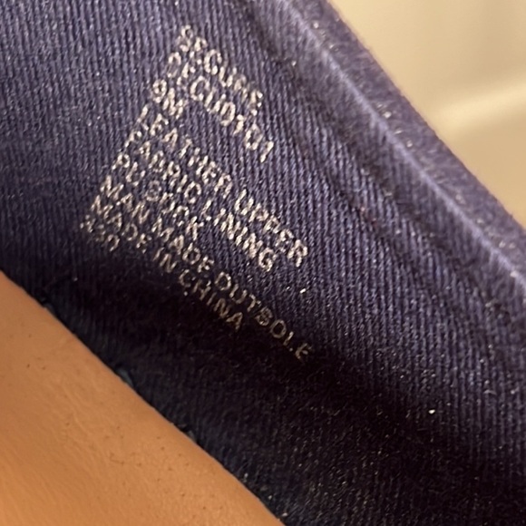 Steven by Steve Madden sneaker with rubber sole, nearly new condition. - Picture 10 of 10